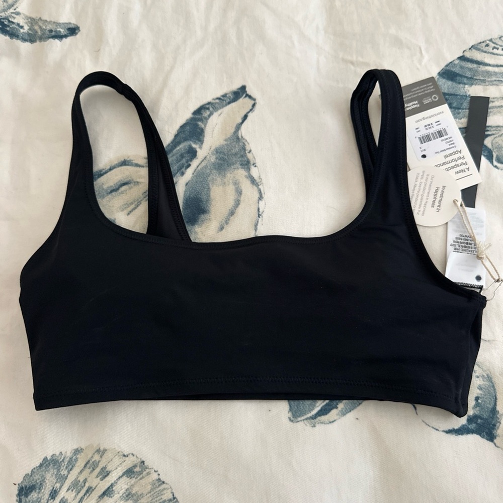 Vuori Women's Encinitas Bikini top - Black Medium NWT
